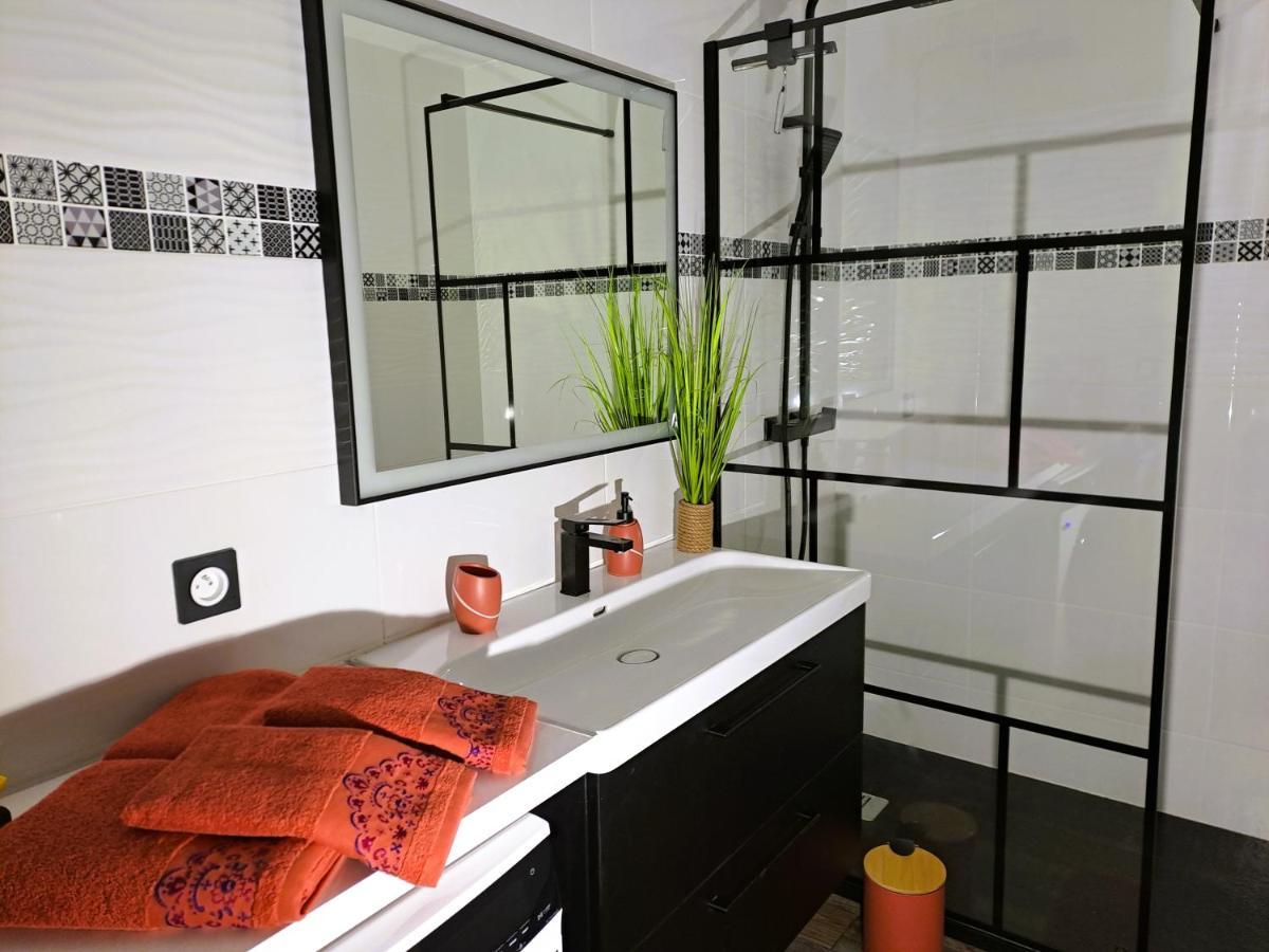 L"Indochine Apartamento Perpinhã Exterior foto