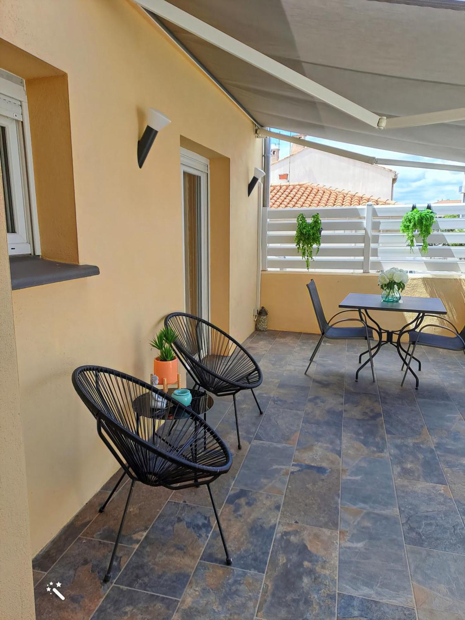 L"Indochine Apartamento Perpinhã Quarto foto